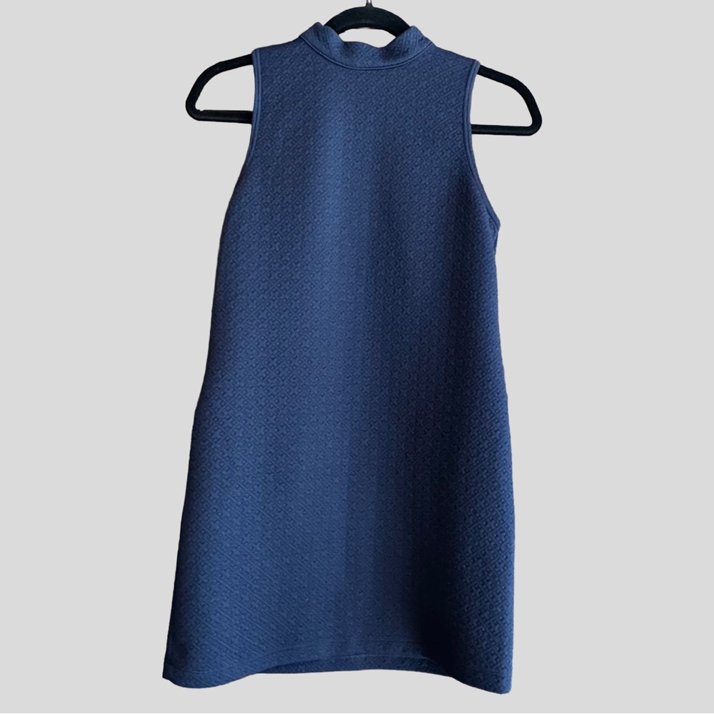 Abercrombie & Fitch Navy Quilted Shift Dress